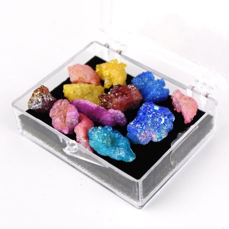 1 stk. lille æske med krystal geoder