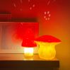 Mellem rød paddehat - Svampelampe med LED belysning