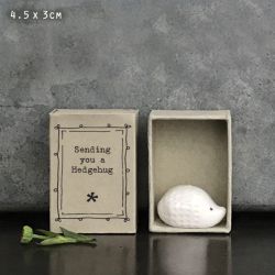 Sending You a Hedgehug - Æske med porcelæn elefant