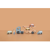 Biltransporter med 4 biler & figur - Trælegetøj (18 mdr.- 5 år)