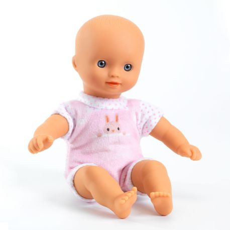 Poppy - Lille babydukke med blød krop - 20 cm